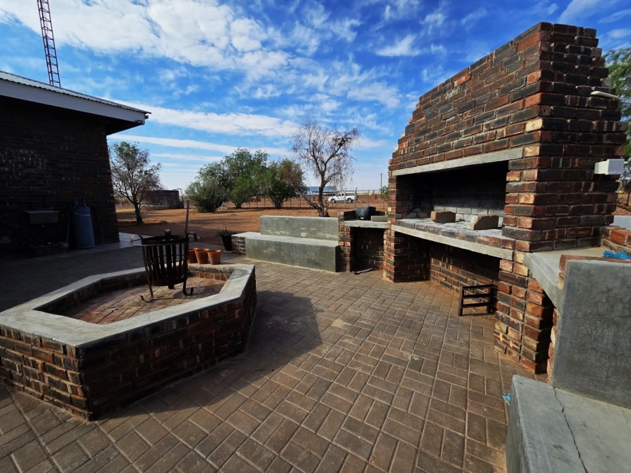 Commercial Property for Sale in Upington Rural Northern Cape